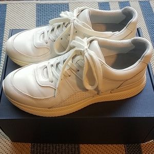 Everlane trainers